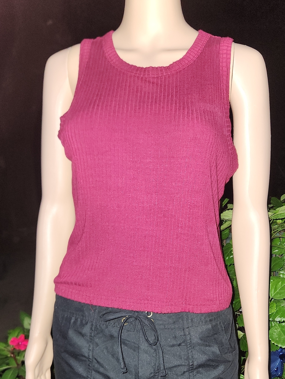 Arizona Jean Company Fuchsia Ribbed Crop Tank